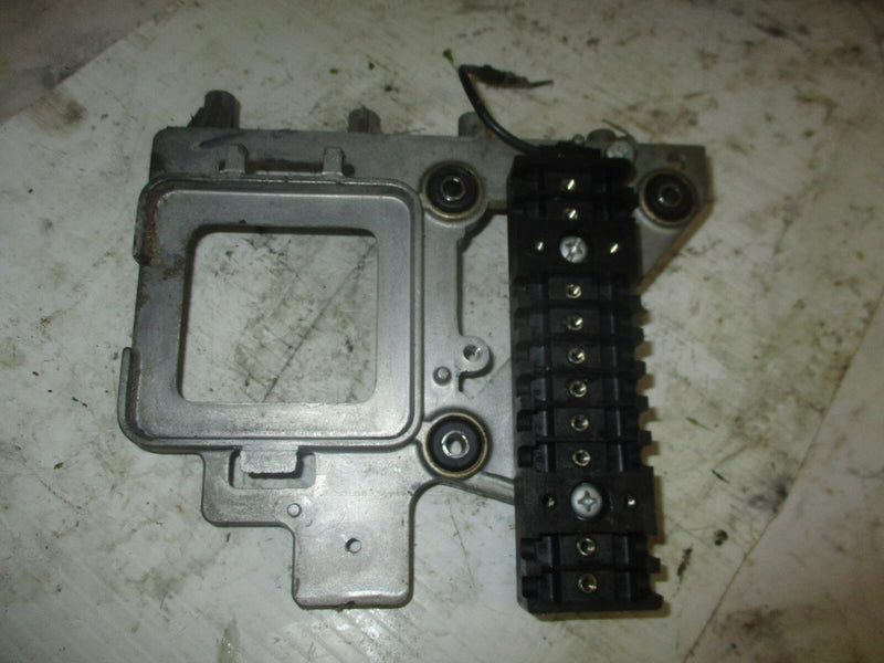 Yamaha 55hp outboard electronics mounting bracket (663-85542-00-94)