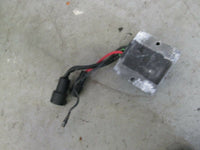 Load image into Gallery viewer, 1999 Yamaha Outboard 130hp S130TXRX rectifier regulator 6R3-81960-00-00
