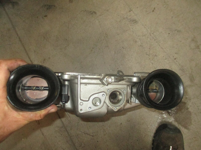 Suzuki DF250 250hp outboard intake collector (13140-93J02)