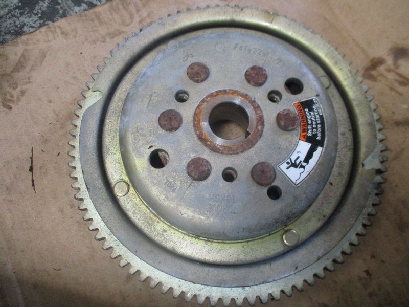 1999 Mercury Mariner outboard 50hp 4-stroke flywheel 825090A 2