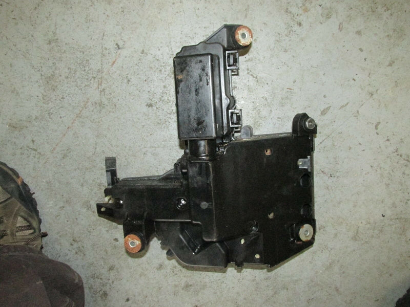 2003 Yamaha Outboard 250 Hpdi Z250TXRB electronics nad fuse box 60V-81948-00-00