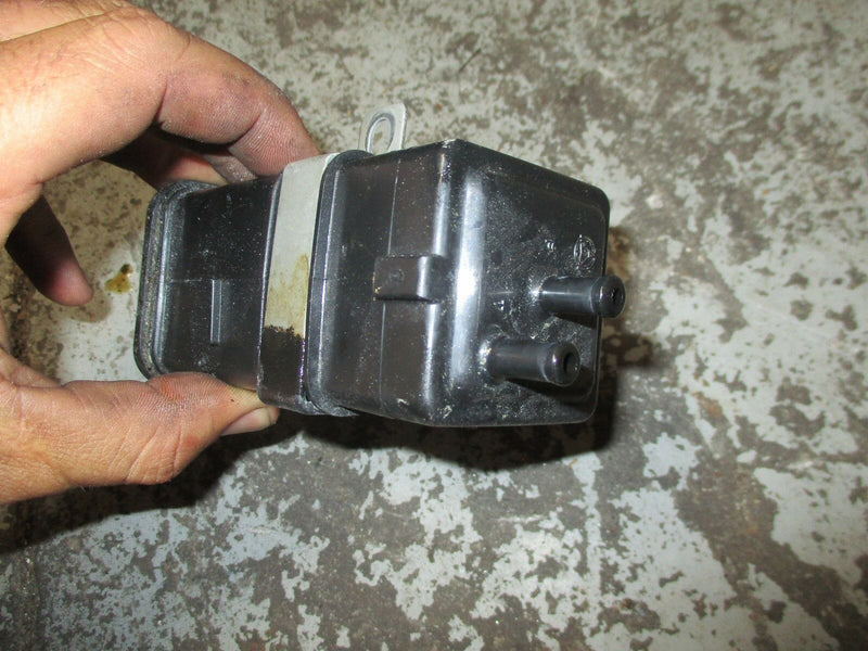 2006 Yamaha 150hp 4 stroke outboard air canister 6P2-24170