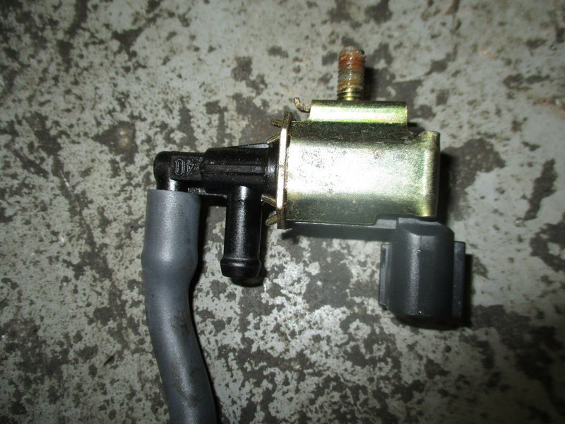 2007 Yamaha outboard F250TXR 4 stroke solenoid valve 6c5-86120