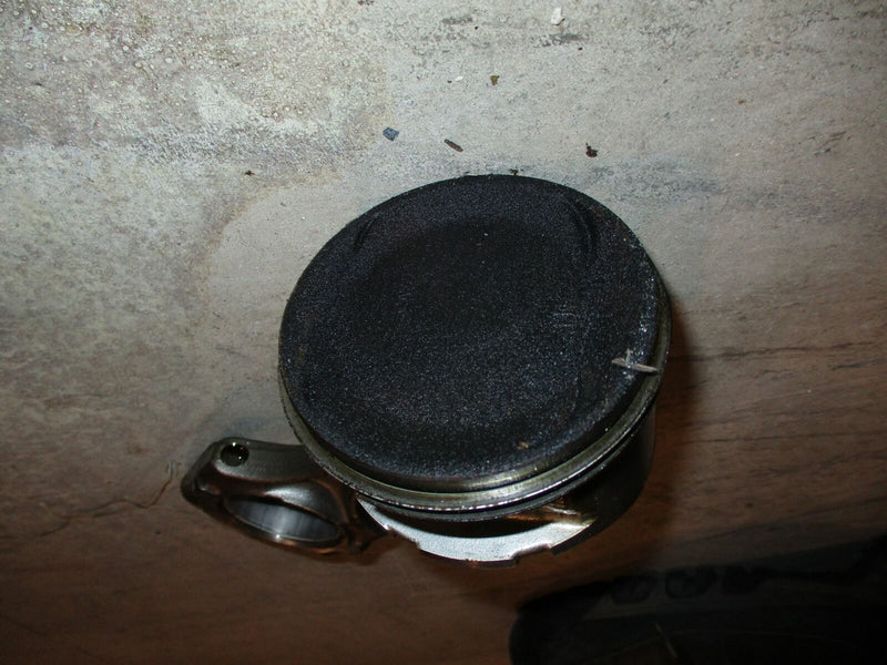 Honda 130hp 4 stroke outboard piston and rod