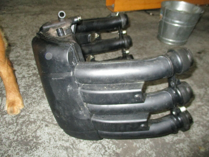 2004 Yamaha 4 stroke F225TURC outboard Intake silencer set 69j-14440 69j-1444F