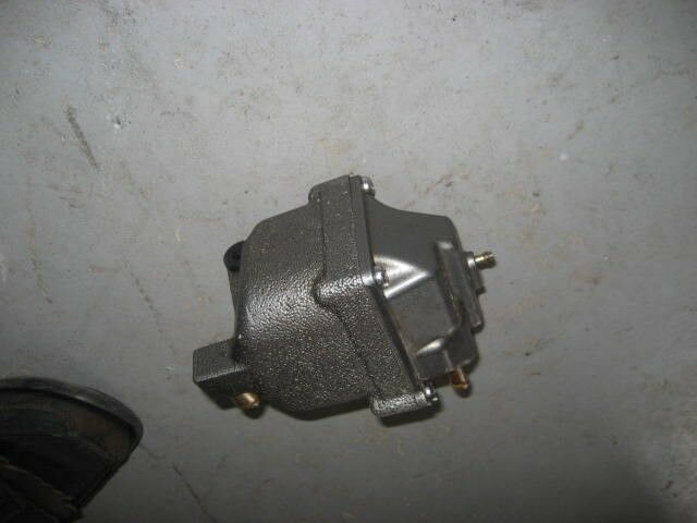 Suzuki Outboard DT 115 Hp fuel vapor separator 15600-94901-OED