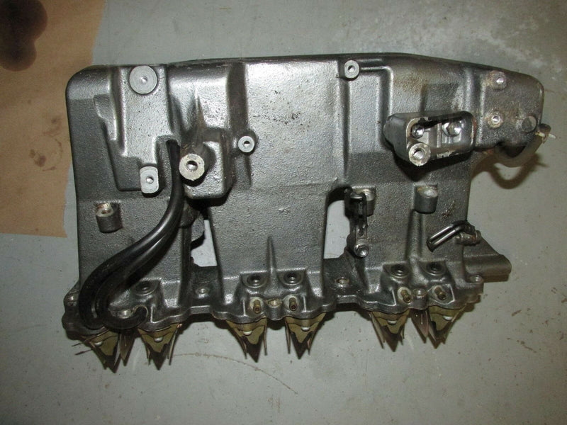 1994 Suzuki Outboard DT 150 200 20002-461063 intake manifold with reeds 13150-92
