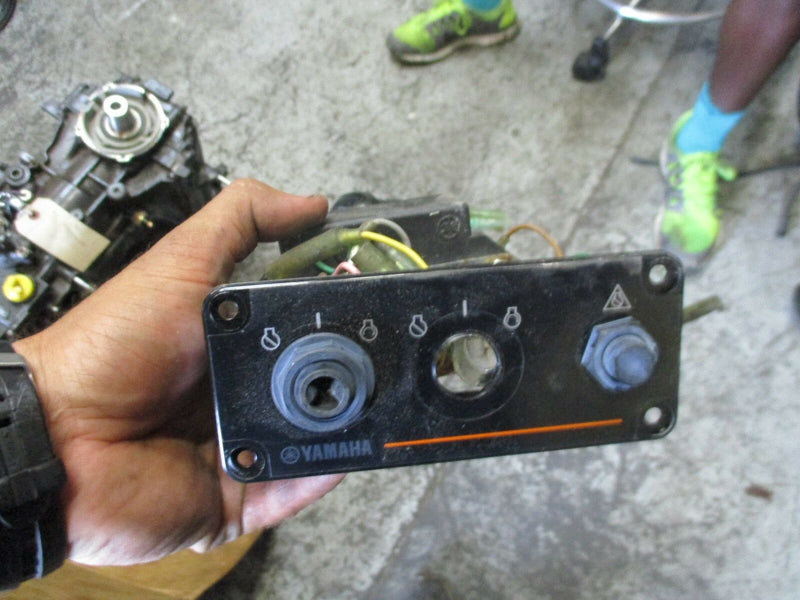 Yamaha outboard ignition switch with dual engine control unit 6K1-85830-01-00