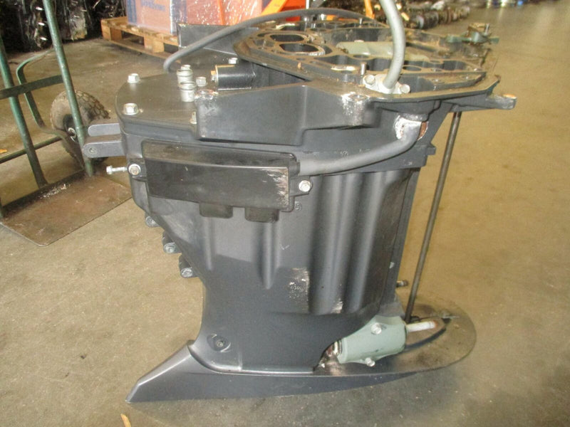 2007 Yamaha 350hp Outboard V8 4-stroke 25 midsection