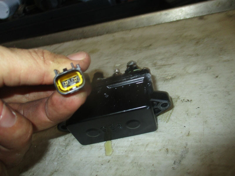 Yamaha HPDI 300hp outboard tilt trim relay (60V-81950-00-00)