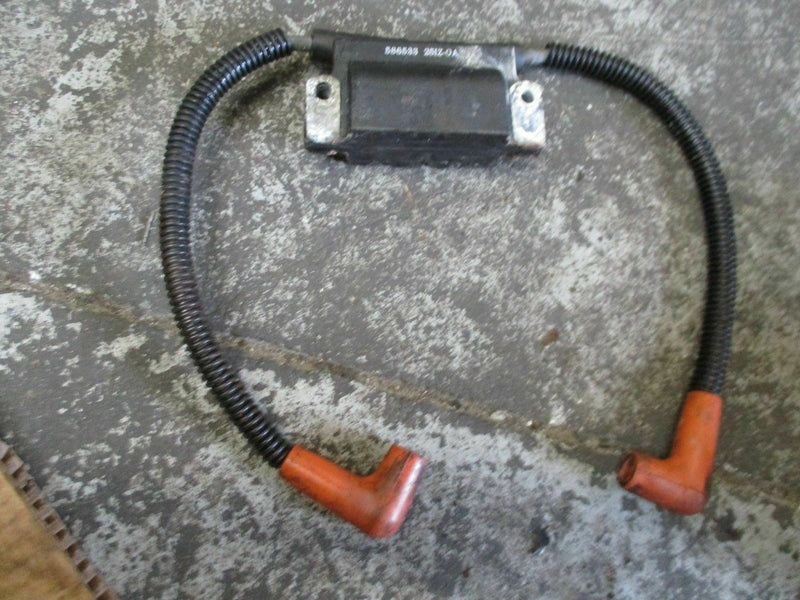 2001 Evinrude 250hp Ficht outboard dual ignition coil 586533