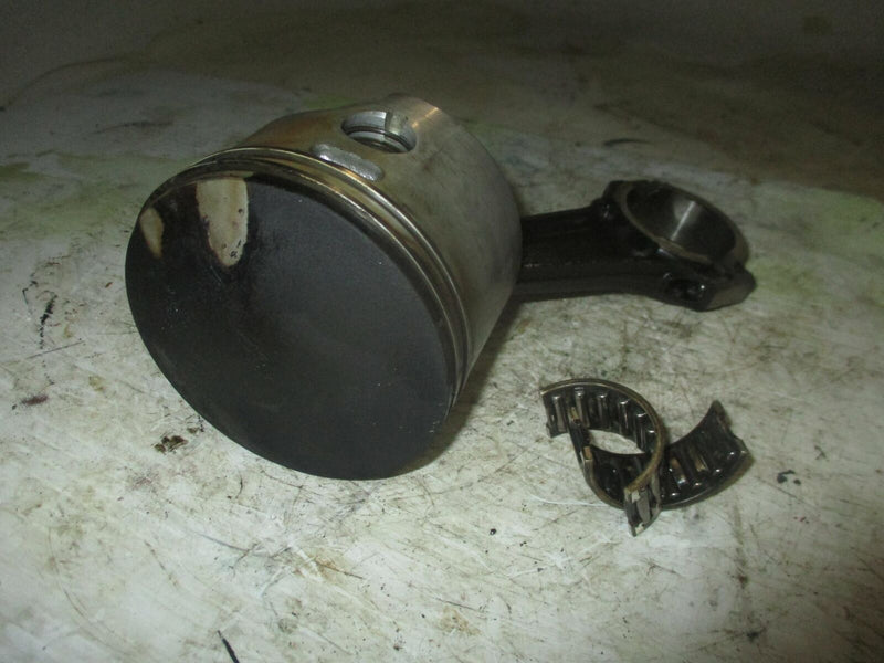 Evinrude 90hp 2 stroke outboard starboard piston and rod (436243)