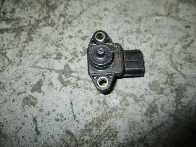 1997 Yamaha OX66 SWS 225 outboard S225TXRV pressure sensor 65l-82380