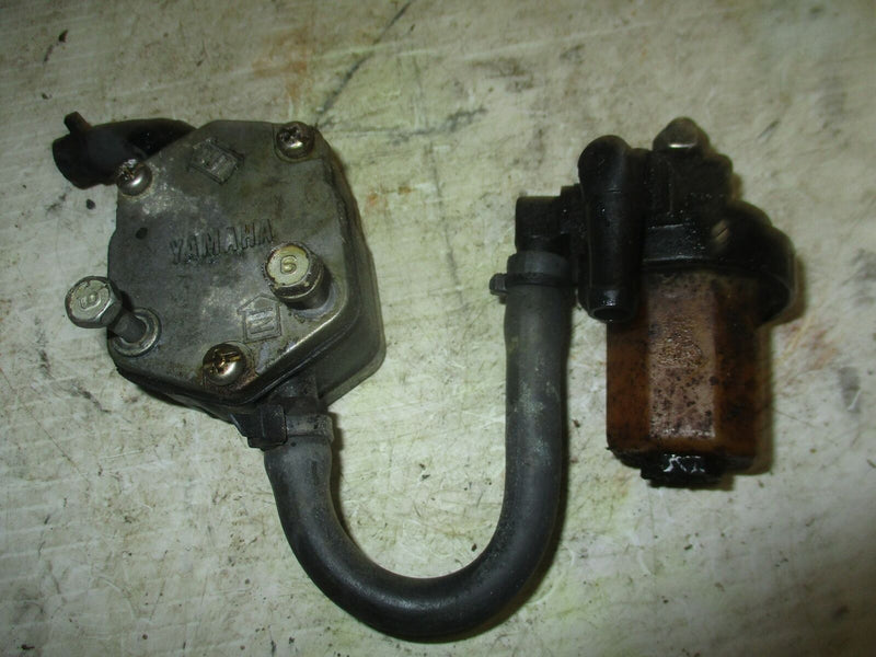 Yamaha 115hp 2 stroke outboard fuel pump and filter (6E5-24410-10-00)