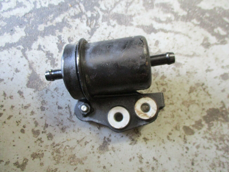 1999 Suzuki DF40 4-stroke outboard high pressure fuel filter 15641-99e00