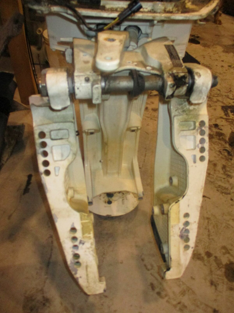 Johnson Suzuki DF225 225hp outboard 25" midsection