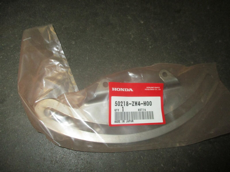 Honda outboard bracket (50218-ZW4-H00)