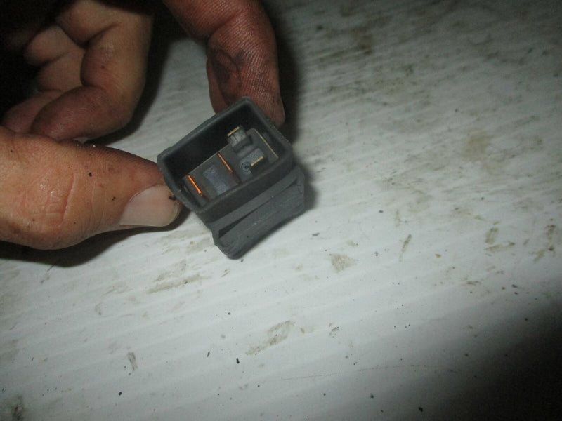 Suzuki DF200 200hp outboard relay (38860-76F01)