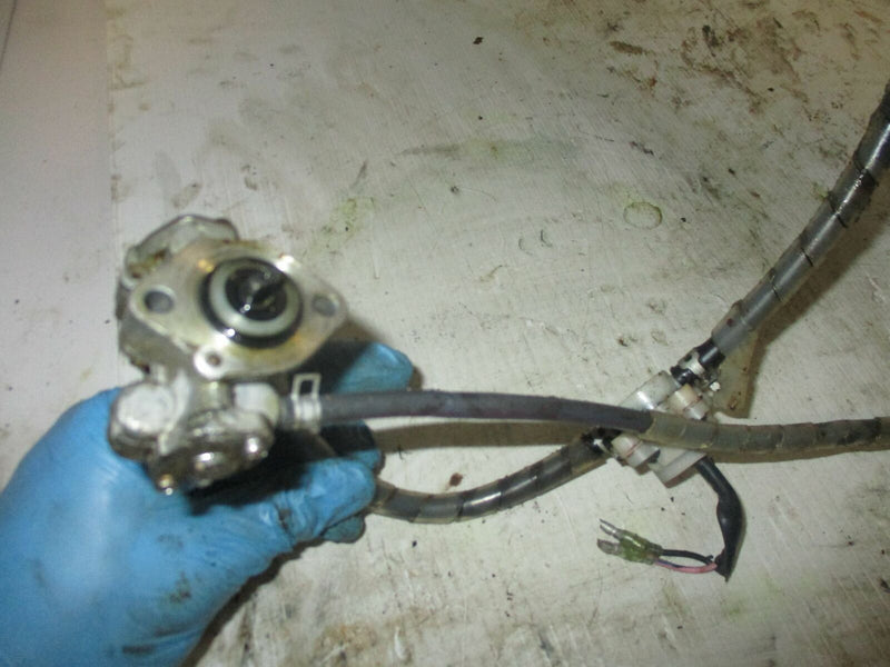 Suzuki DT225 225hp 2 stroke outboard oil pump and sensor (16100-88D41)