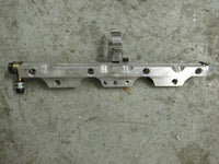 Load image into Gallery viewer, 2004 Johnson outboard 140hp 4-stroke fuel rail 5033537
