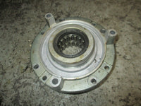 Load image into Gallery viewer, 1985 Yamaha outboard 150hp precision blend crankshaft bearing carrier 6e5-15163
