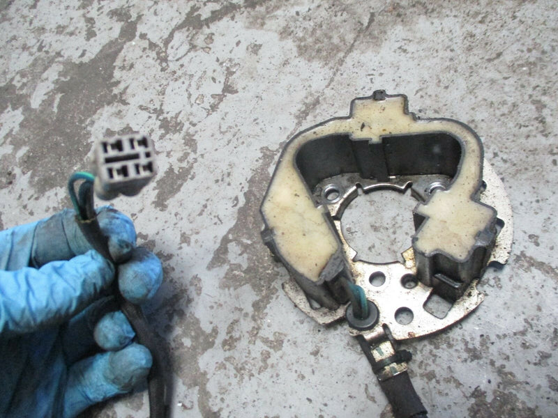 2000 Honda 4 stroke 50 hp outboard pulsor coil 30400-zv5-003