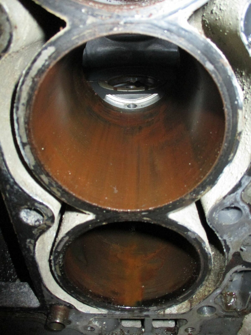 Honda 130hp 4 stroke outboard crankcase block