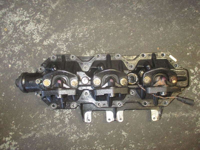 Evinrude 225 hp Ficht outboard starboard cylinder head (0346007)