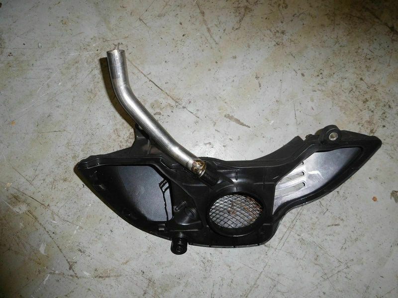 2008 Yamaha outboard 350 hp V8 4 stroke Intake silencer 6AW-14440-00-00