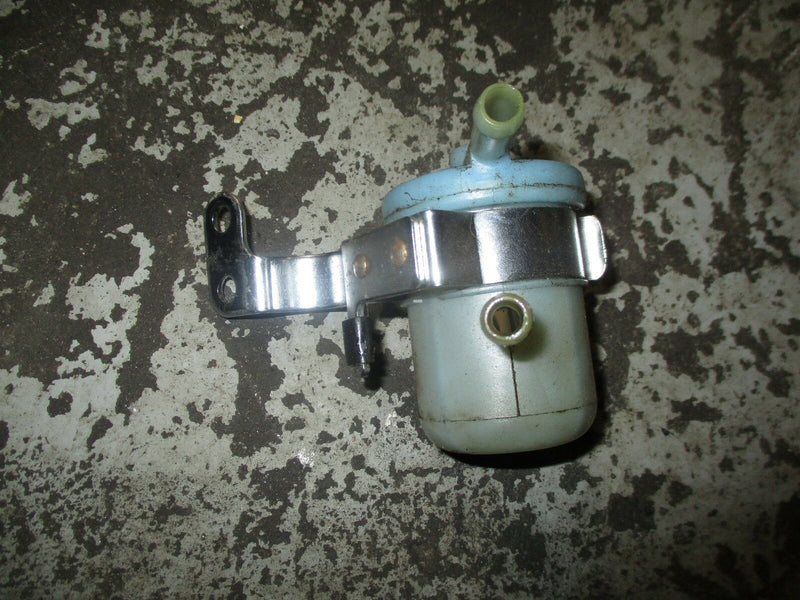 2005 Suzuki Outboard DF 140 hp 4-stroke fuel filter and bracket 15440-90j00