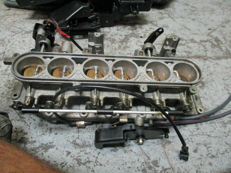2000 Yamaha outboard 250hp OX66 throttle body with position sensor