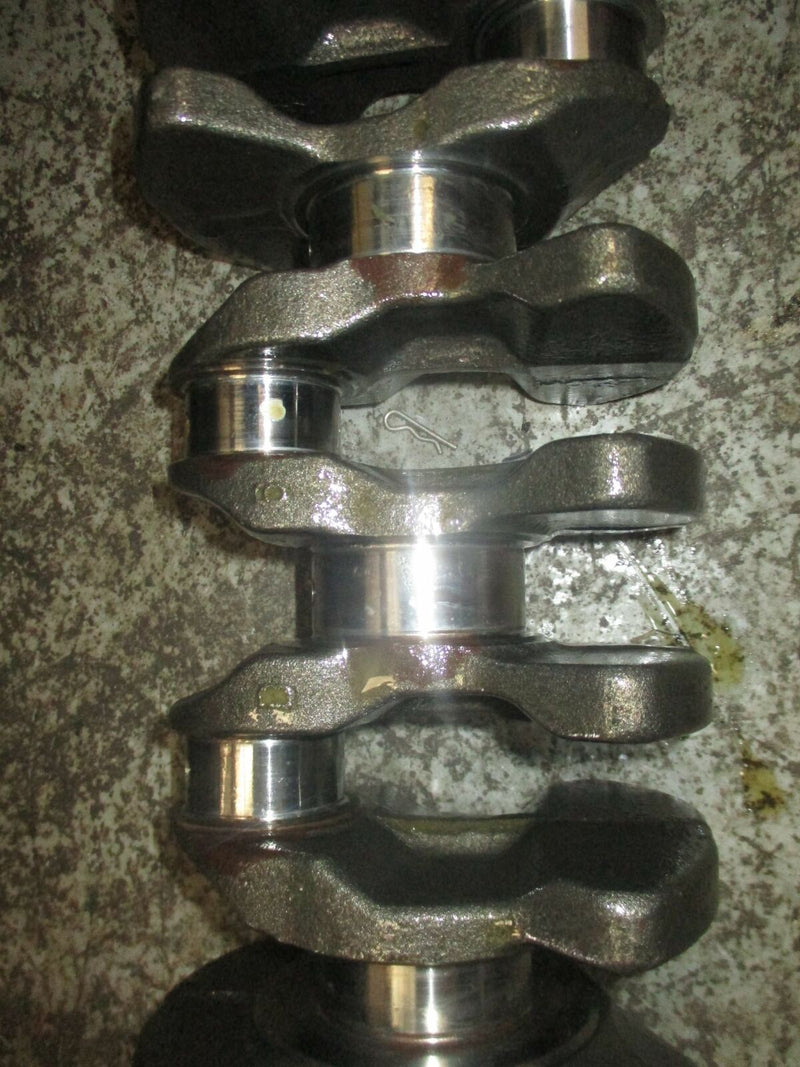Suzuki DF115 115hp outboard crankshaft (12220-90J01)