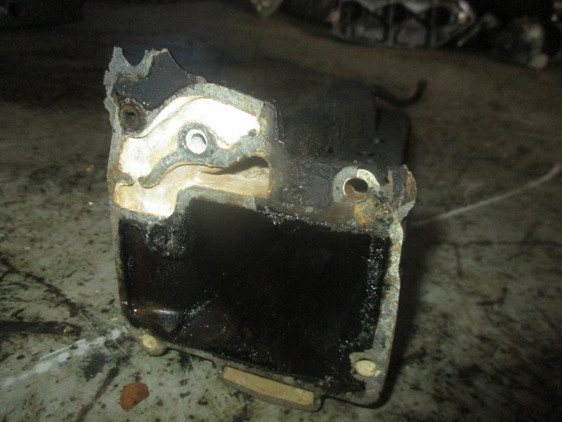 1989 Evinrude Tracker 25hp 2 stroke outboard exhaust manifold 334798