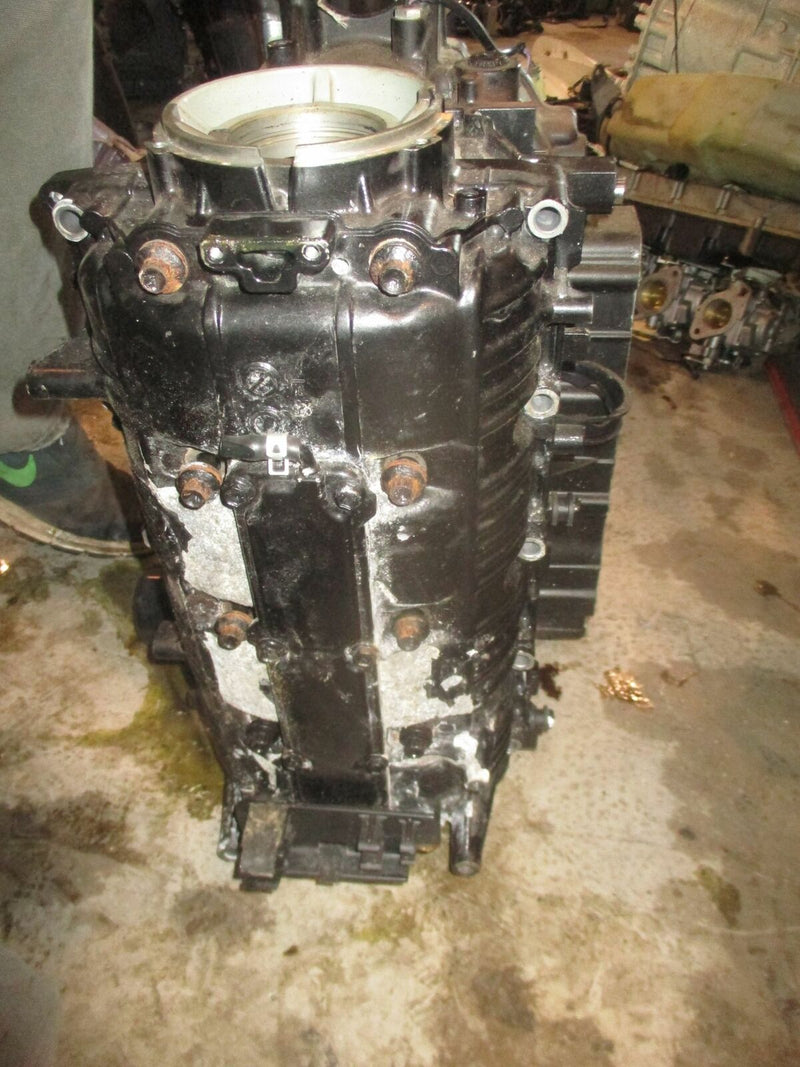 Suzuki DF115 115hp outboard crankcase block