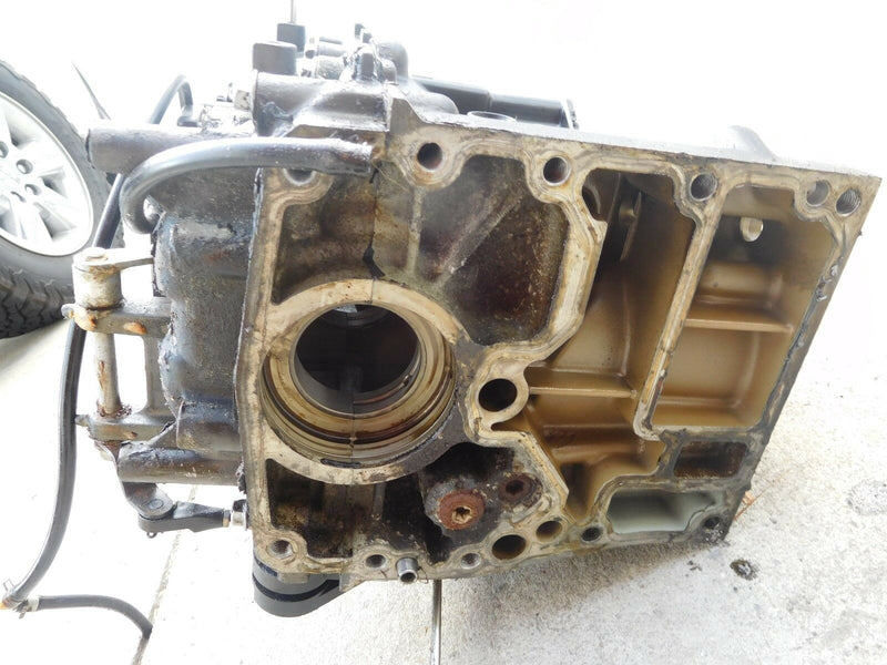 1998 Suzuki Outboard DF70 crankcase block 11300-99E05-014