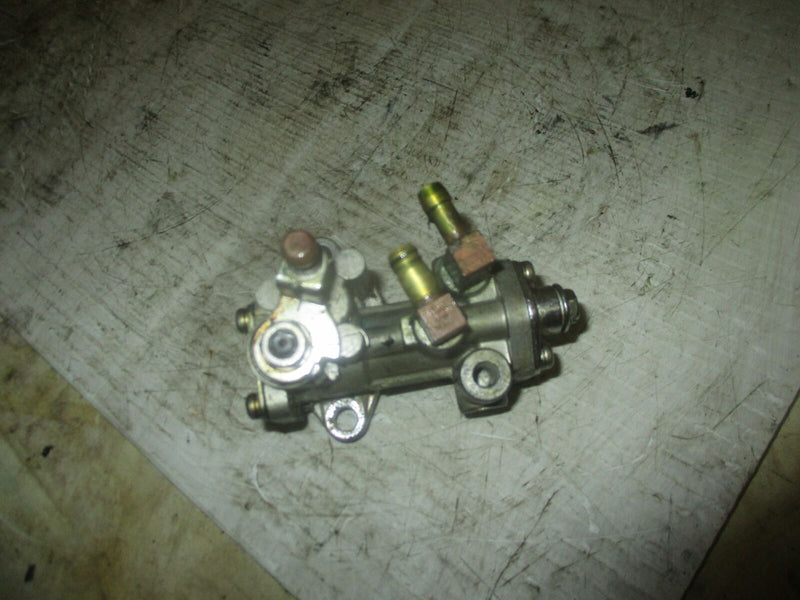 Tohatsu 40hp 2 stroke outboard oil pump (3C8090001)