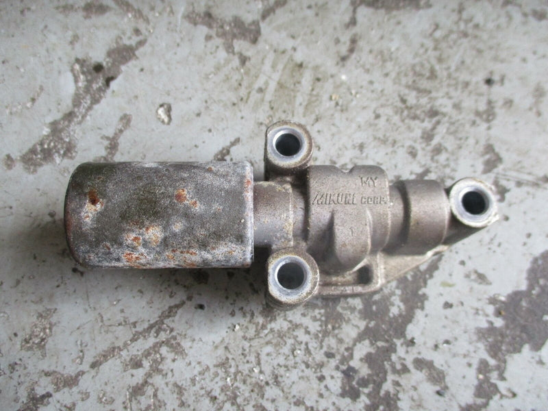 2007 Yamaha outboard F250TXR 4 stroke oil solenoid