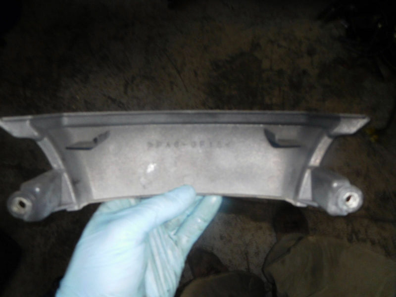 2005 Yamaha 225 hp 4 stroke outboard Rear casing cover