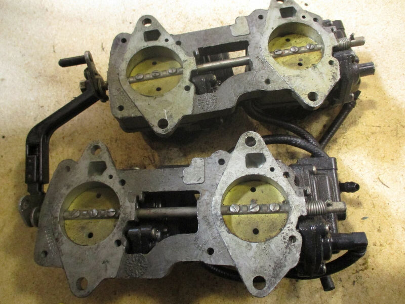 Johnson/Evinrude 2-Stroke Outboard Carburetor Set w/Throttle Body 433375
