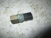 Load image into Gallery viewer, Yamaha 225 hp salt water series 2 outboard thermo sensor (65L-85886)
