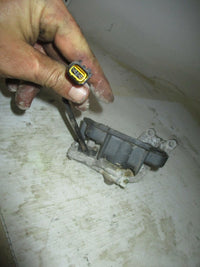 Load image into Gallery viewer, Yamaha SWS OX66 225hp outboard neutral switch (61A-8259F-00-00)
