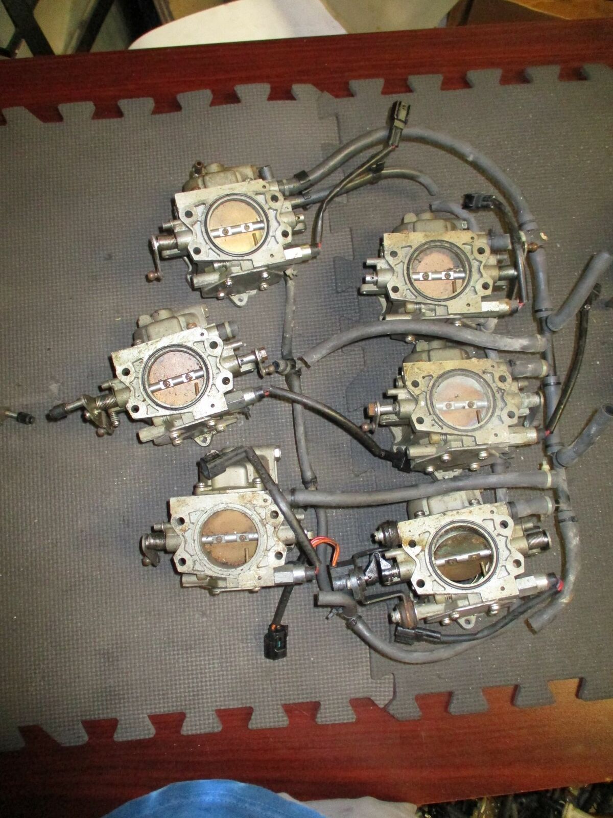 1991 255hp Yamaha 2-Stroke Outboard Carburetor Set of 6 [61A-00] 61A-14301-00