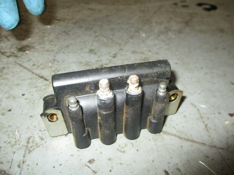 1993 Evinrude 48hp 2-stroke outboard dual ignition coil 583740