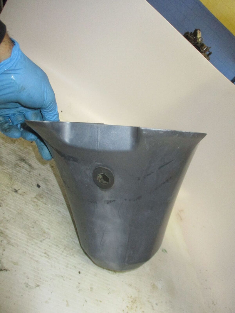 Yamaha high thrust 8 hp outboard apron