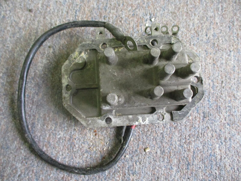 Johnson/Evinrude 185-300hp 2-Stroke Outboard Rectifier Regulator 586000