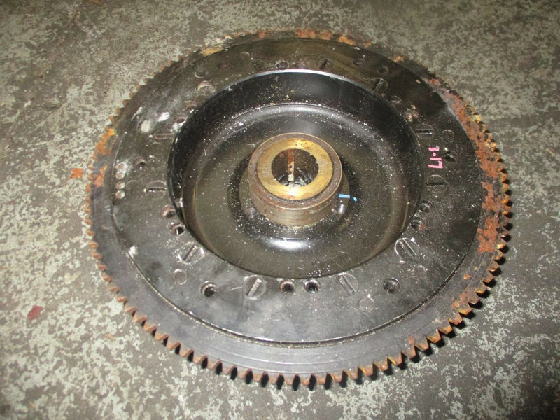 1998 Johnson 115hp 2 stroke SPL outboard flywheel 582629