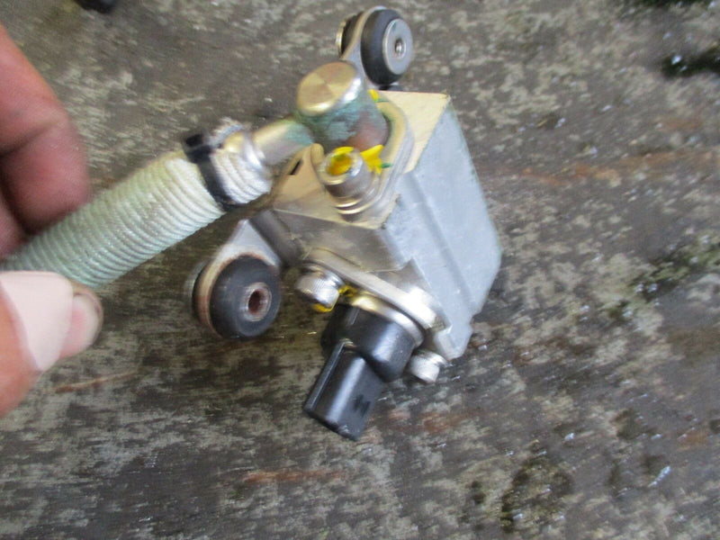 2003 Yamaha HPDI LZ250TXRB outboard pressure sensor/High pressure hose 67h-82380