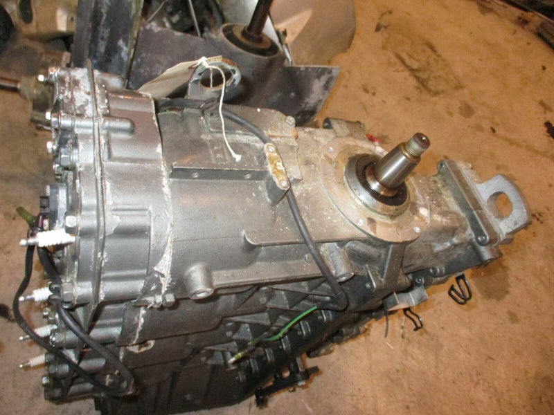 Suzuki DT140 140hp outboard crankcase powerhead