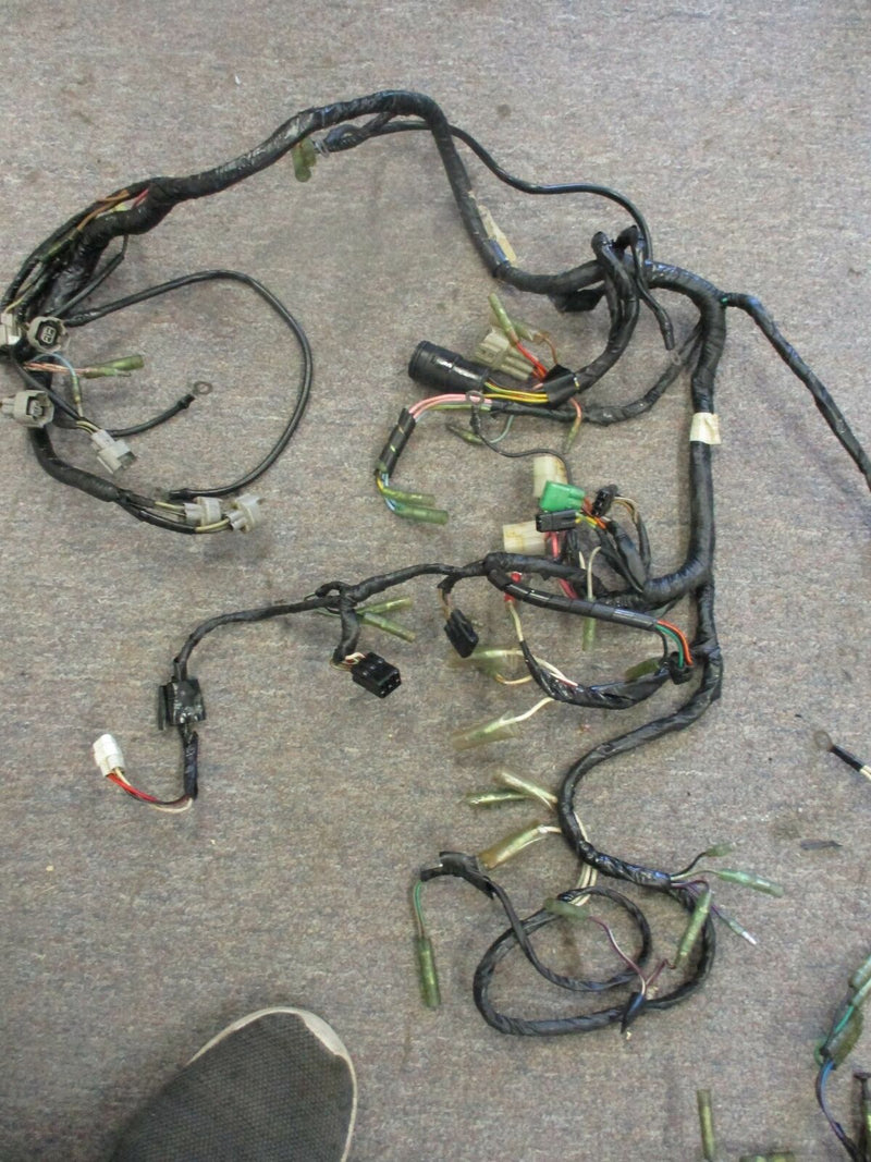 Suzuki DT200 200hp outboard engine wiring harness (36610-92E20)