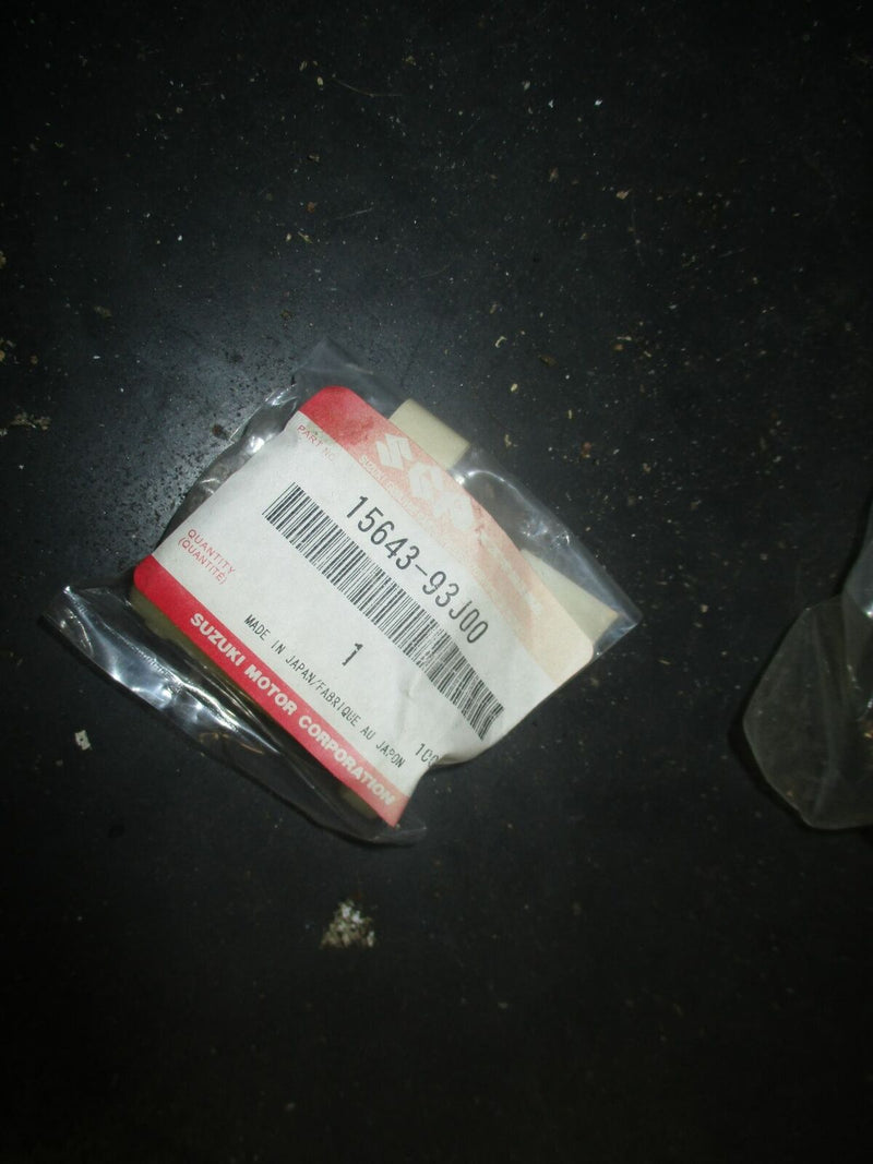 NEW OEM Suzuki outboard fuel filter (15643-93J00)